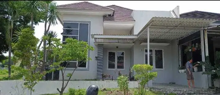 Terawat di Surabaya Barat Rumah Eastwood Citraland