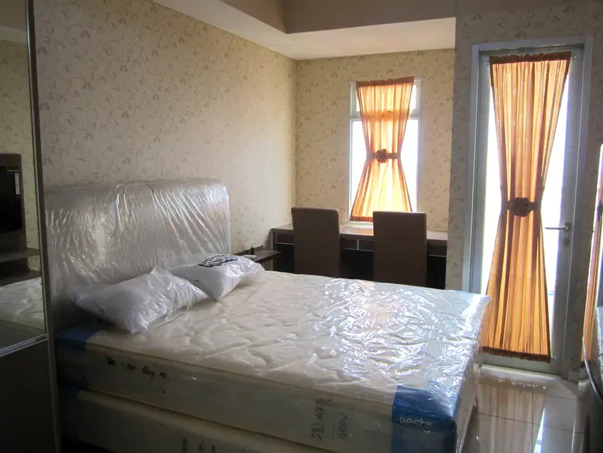 Apartemen Green Lake Sunter Studio furnish interior, min sewa 3bln