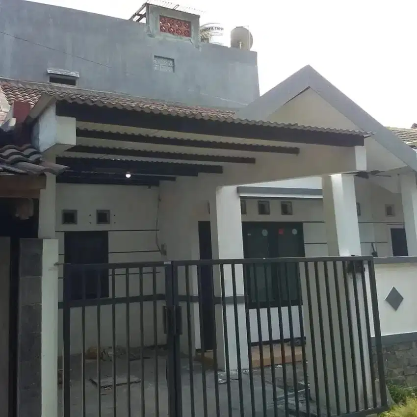 Jual Rumah sudah renov siap huni di pondok jati tengah kota sidoarjo,