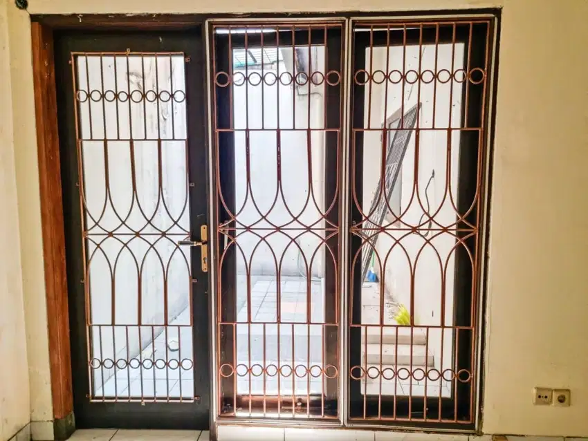 Rumah murah dijual di Alam Sutera