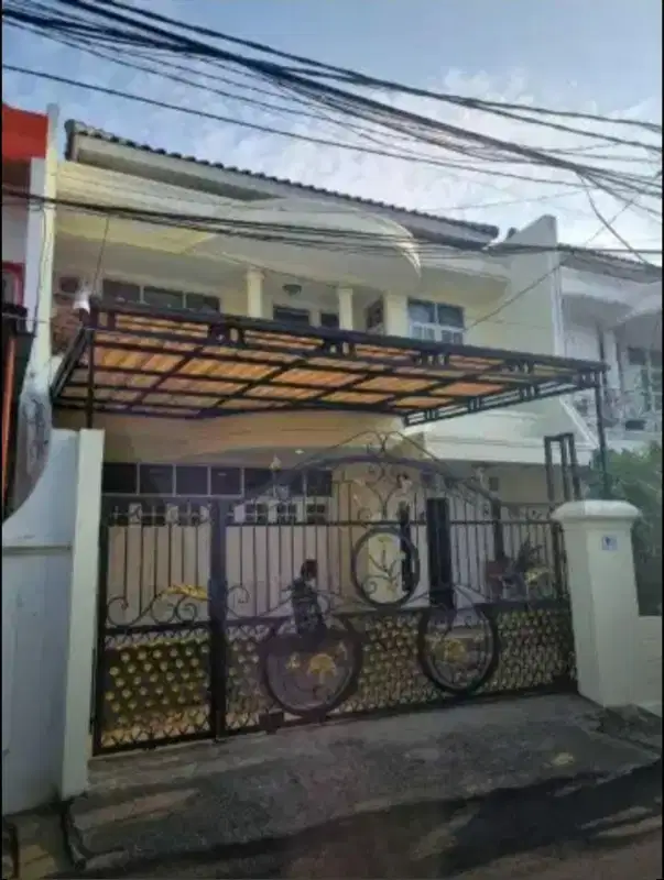 disewakan rumah mewah full furnish di matraman