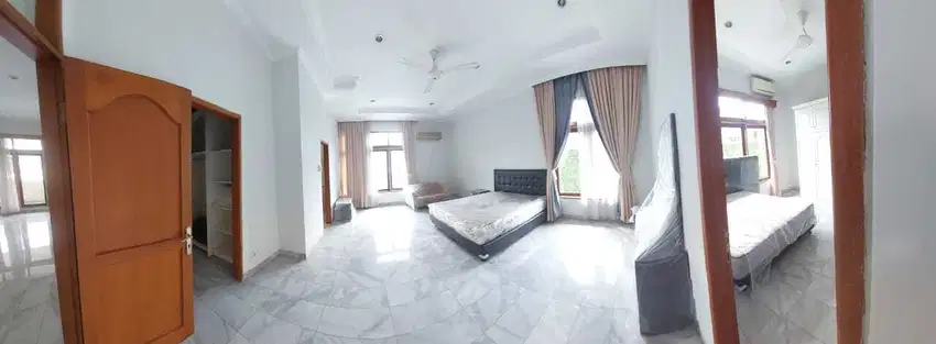 For Rent Spacious Home with Private Pool in TB Simatupang