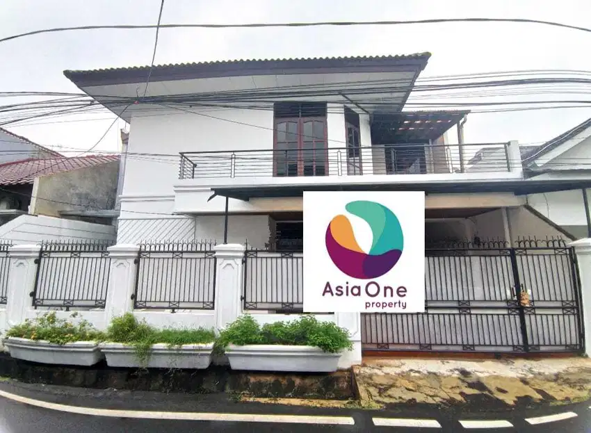 DIJUAL RUMAH DI AREA STRATEGIS DI RAWAMANGUN JAKARTA TIMUR