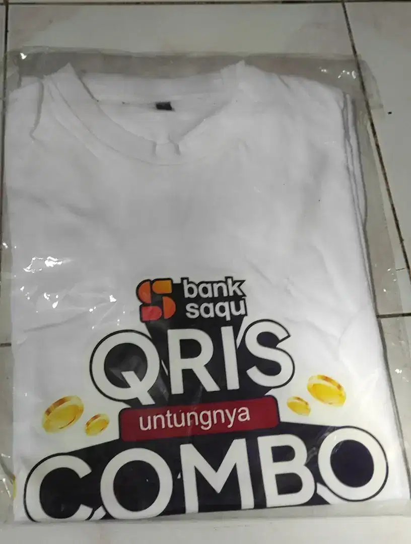 Baju kaos Bank Saqu size S
