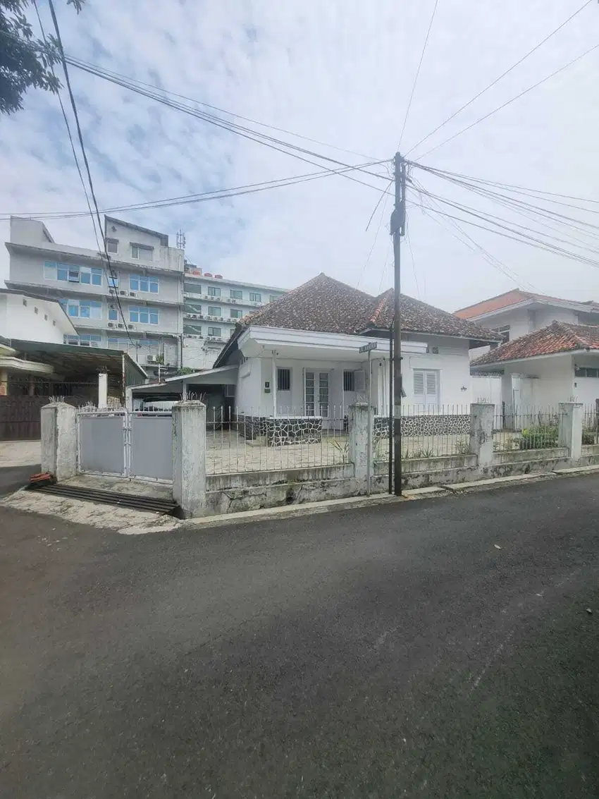 Paling murah rumah hook Heritage Sayap Riau Bandung Kota