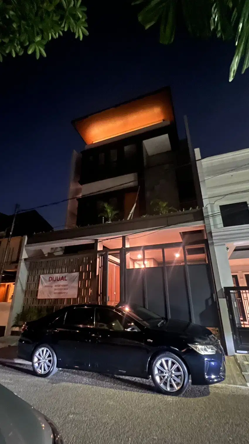 Brand New House 5 menit ke Pondok Indah Mall dekat dengan akses tol