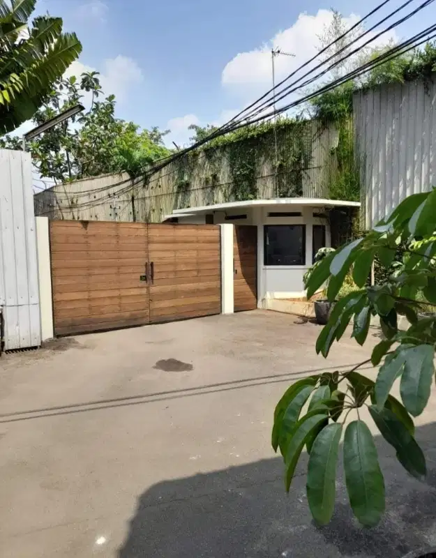 Dijual dibawah njop perumahan tb simatupang jakarta selatan
