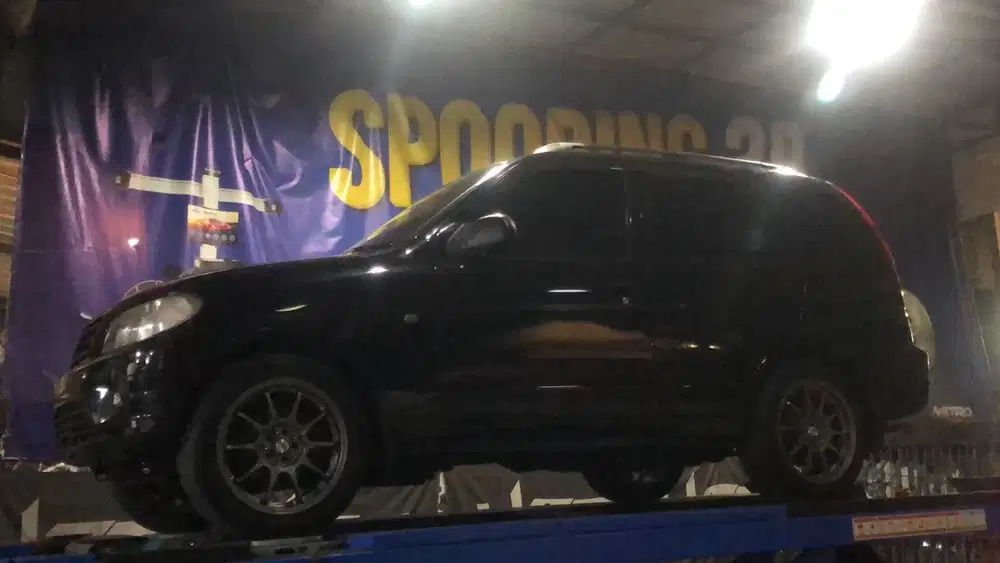 Daihatsu Taruna 2003 Bensin