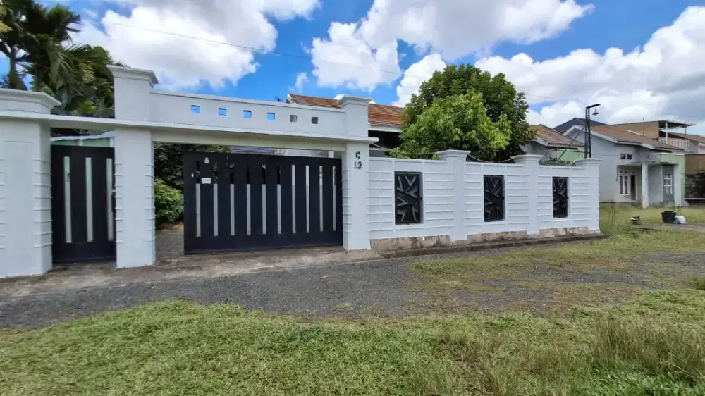 Dijual Tanah dan Bangunan Tempt Strategis di Dekat Gubernuran dan CFD