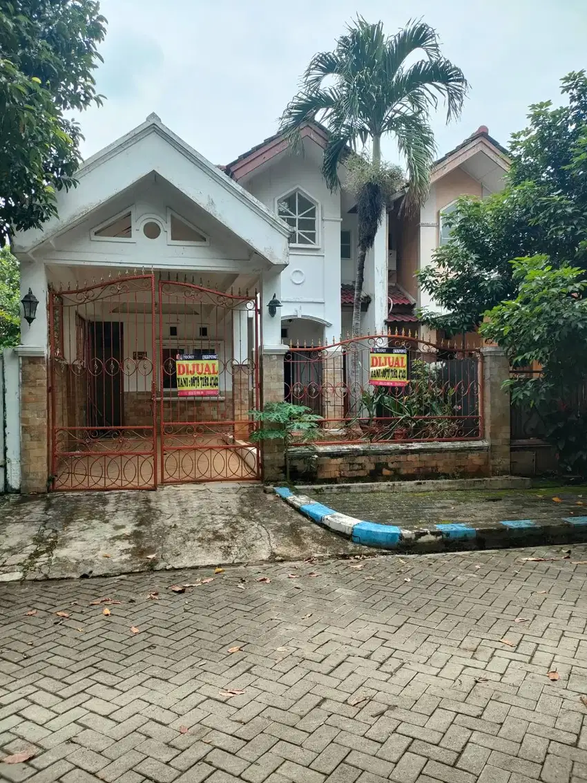 Rumah di Villa Serpong Nempel Perumahan Kejaksaan Semi Furnish