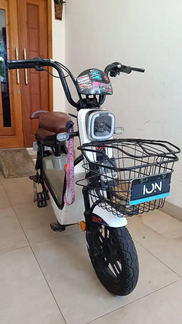 Sepeda Listrik Ion Seven