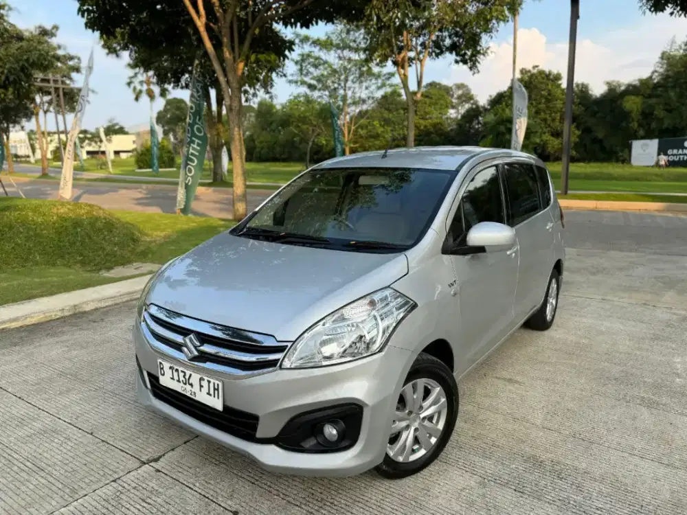Suzuki Ertiga GL Manual 2018 silver