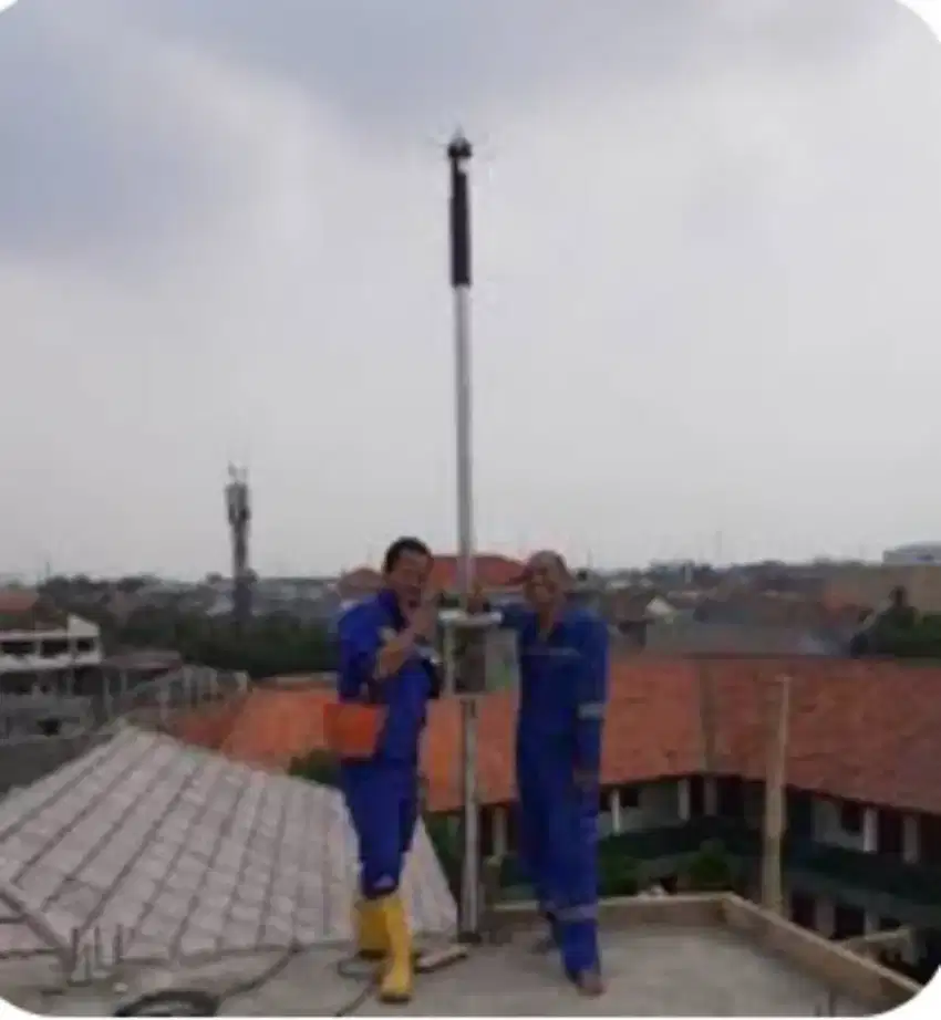Spesialis pasang penangkal petir dan grounding mesin