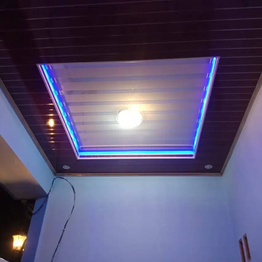 Sekat Plafon Partisi PVC GRC Gypsum Jasa Tukang Pasang Wall Moulding