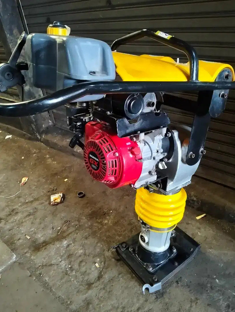Stemper pemadat Tanah mesin Honda