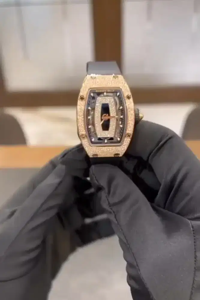 Richard Mille RM 07-01 Rose Gold Snow Diamond Onyx Lips Tahun 2021
