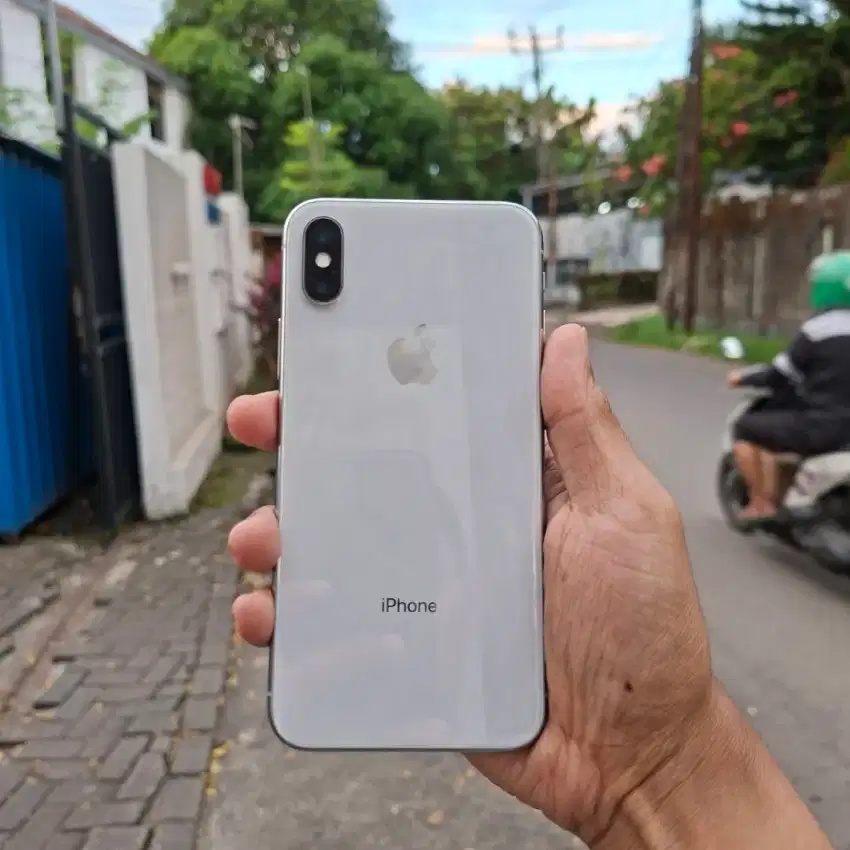 Iphone X 256GB inter all operator pemakaian lama lengkap normal mulus