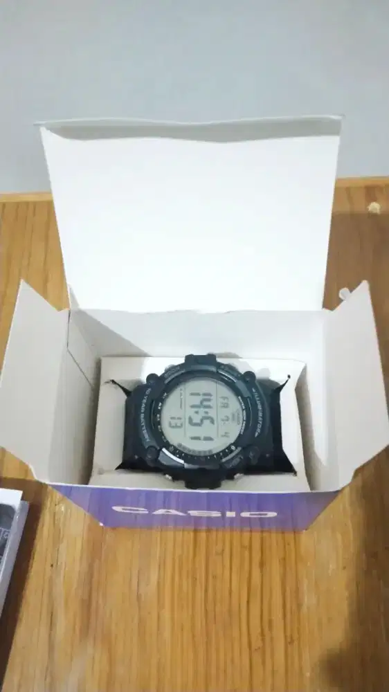 Jam Tangan Pria Casio AE-1500WH-1AVDF Sport