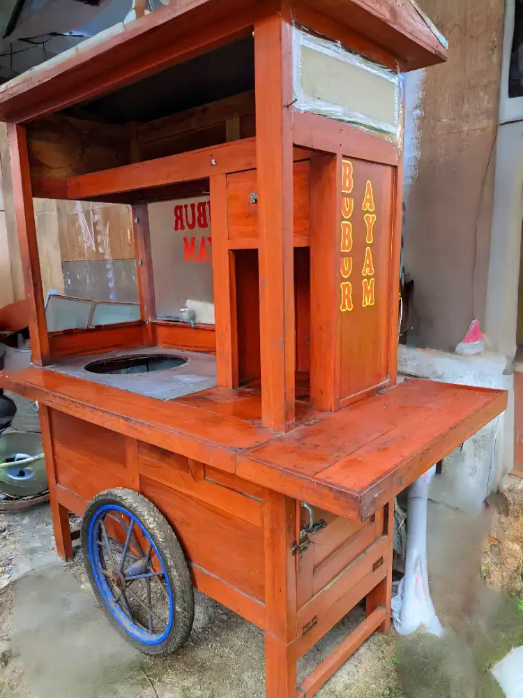 Gerobak dorong mie ayam bubur ayam