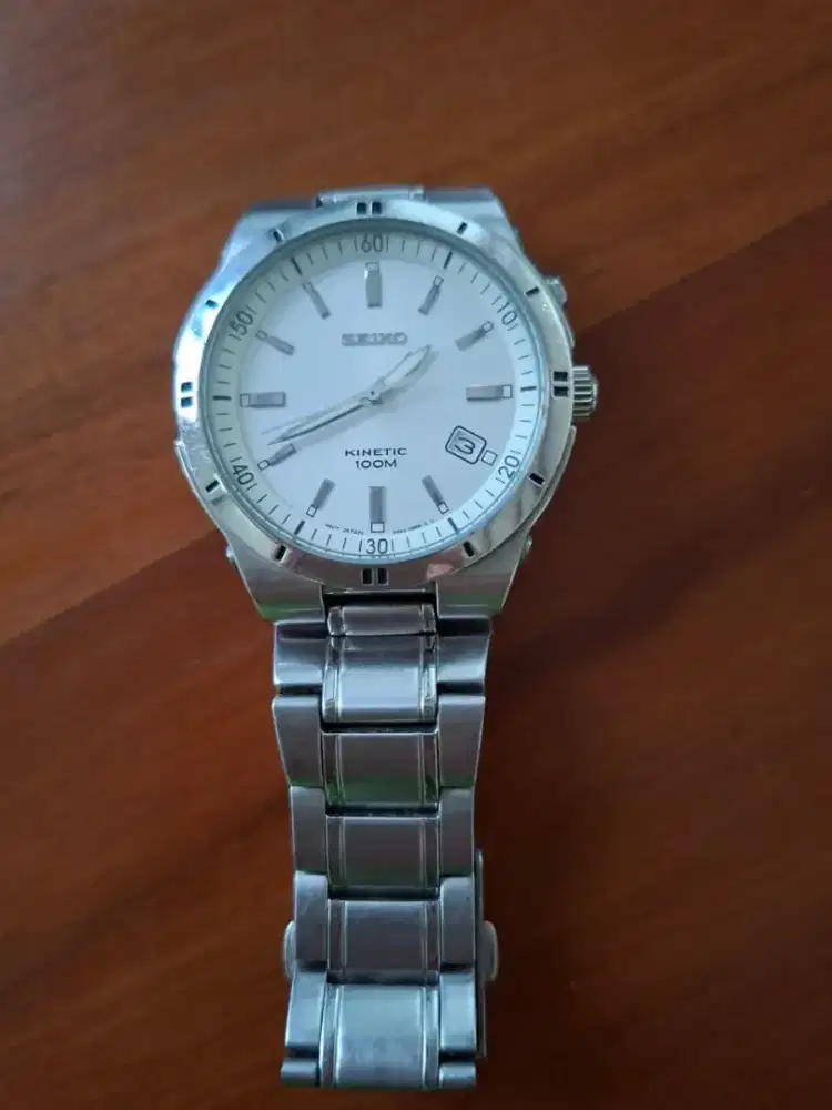 Seiko kinetic 100m 5m62-0bj0