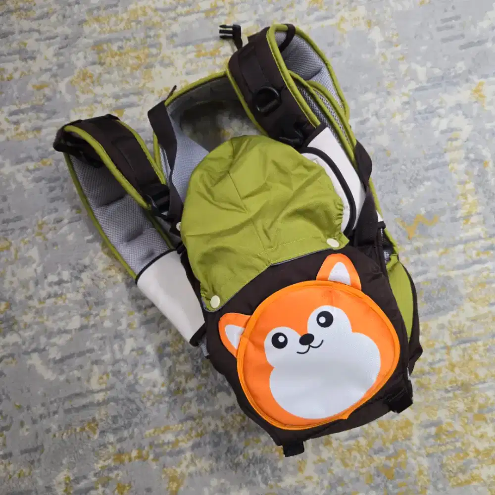 Gendongan bayi kondisi baru belum pernah dipakai