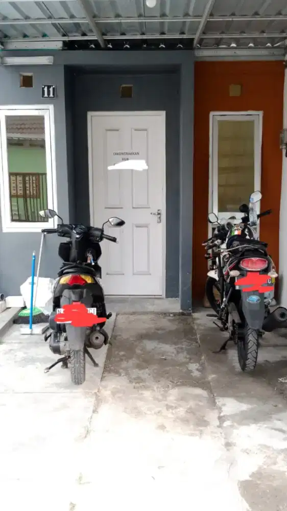 Dikontrakan rumah :
Perumahan Arsy Village 11
Mojokerto
Type 35 / 60