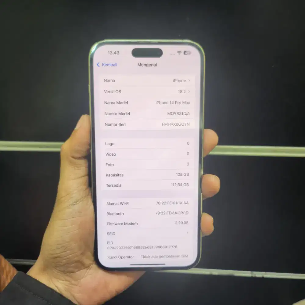 mencari iphone 12pm 128gb gold