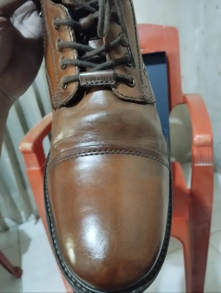 Sepatu bugatti boot kulit 2nd 44,5