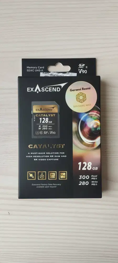 Exascend Catalyst UHS II V90 SDXC Memory Card - 128 gb