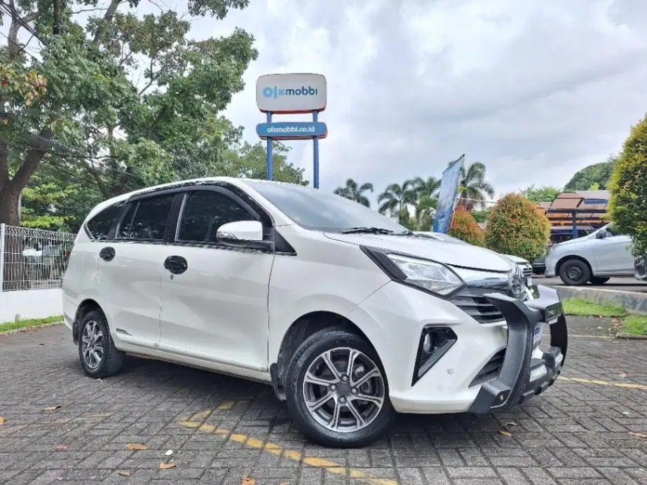 [OLXmobbi] DP 8 JUTA - DAIHATSU SIGRA 1.2 R DELUXE MANUAL 2020