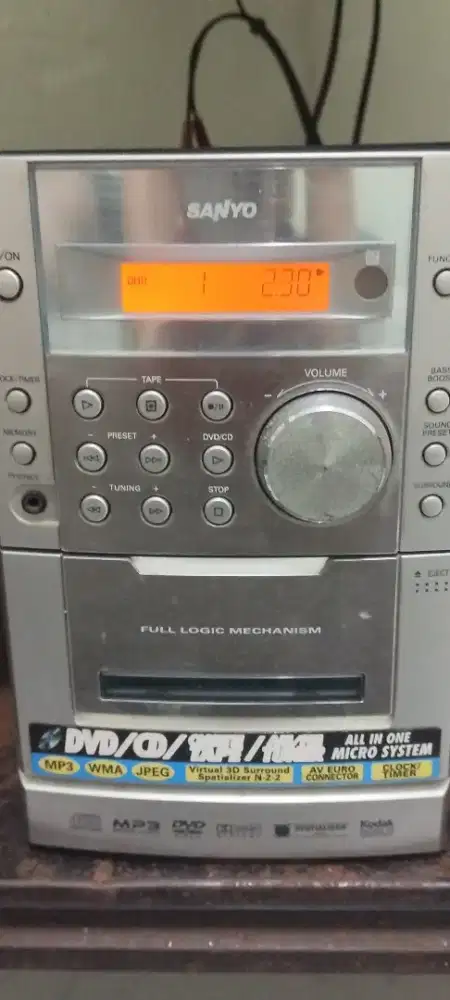 Micro compo sanyo japan