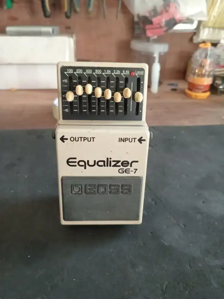 Efek boss equalizer GE-7