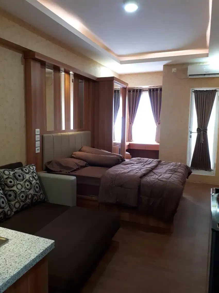 TIPE 1 BR,FULL FURNISHED,NYAMAN ,DISEWAKAN APARTEMEN TENGAH KOTA SMG