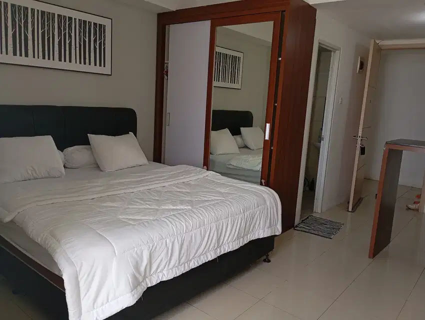 DISEWAKAN APARTEMEN BASSURA CITY TOWER B AKSES KE MALL