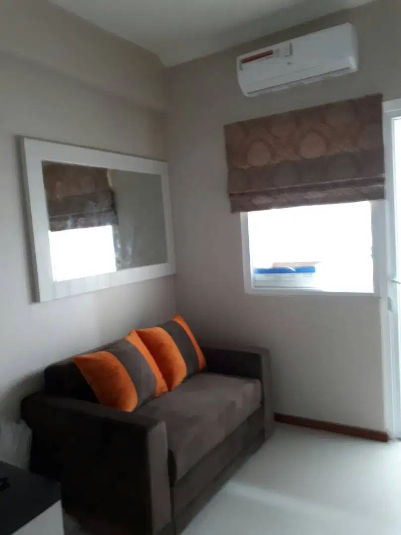 DISEWAKAN APARTEMEN GREEN PRAMUKA 2 KAMAR KOSONGAN TOWER SCARLET MALL