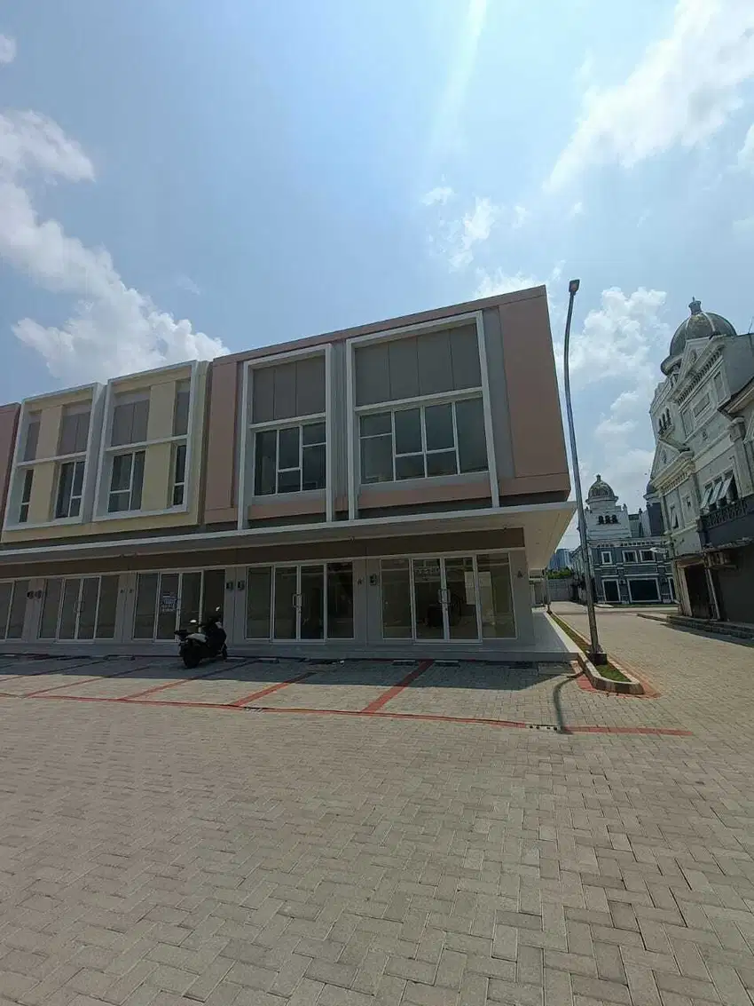 DIJUAL RUKO HOEK VIENNA GRANDE GADING SERPONG