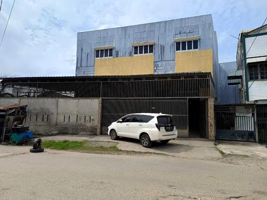 DIJUAL GEDUNG JALAN LETNAN JAIMAS DEKAT PASAR CINDE PALEMBANG