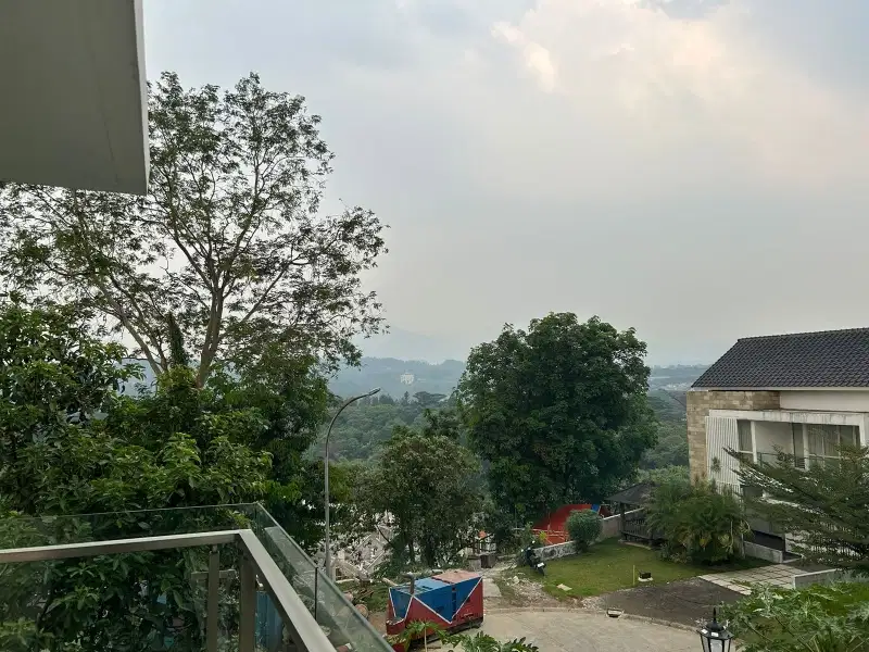 Disewakan villa view gunung cluster depan Sentul city