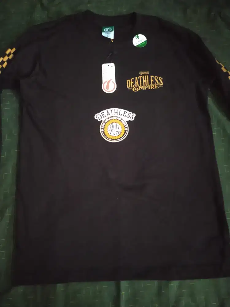 Kaos Long Sleeve Deathless Empire