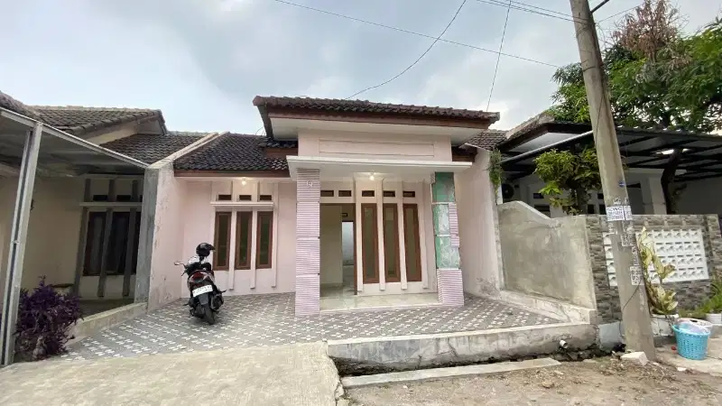 Rumah di Komplek Ciwastra Mekarjaya Luas Tanah 105 hanya 628 Juta