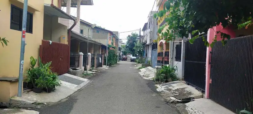 Jarang ada Rumah hitung tanah di Margahayu Raya  400 jutaan