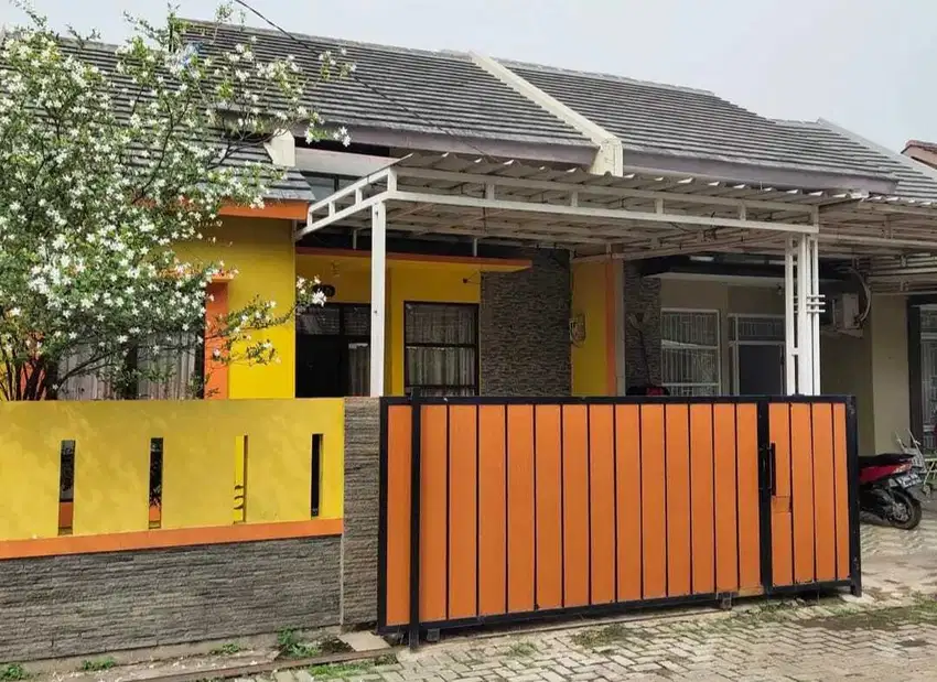 Dijual rumah harga dibawah pasaran di Royale Residence 2 Tarumajaya