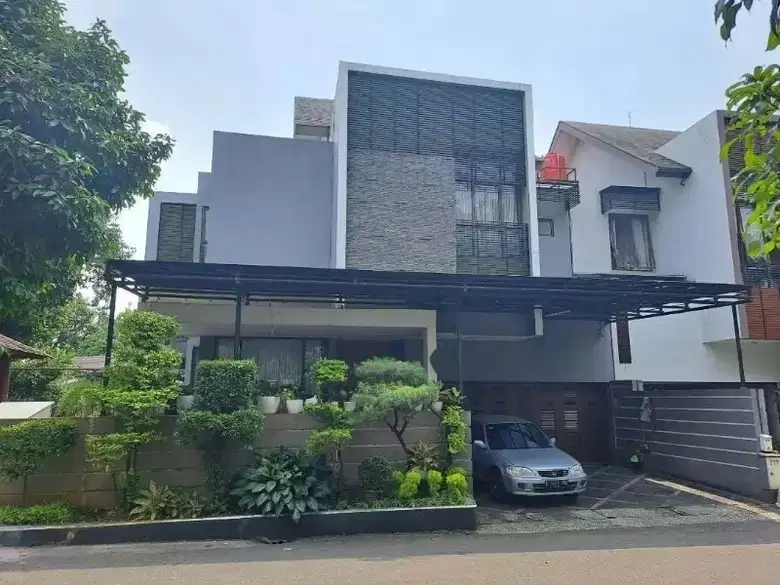 Rumah Cluater Dalam Komplek Besar Dan Elit Billymon Pondok Kelapa
