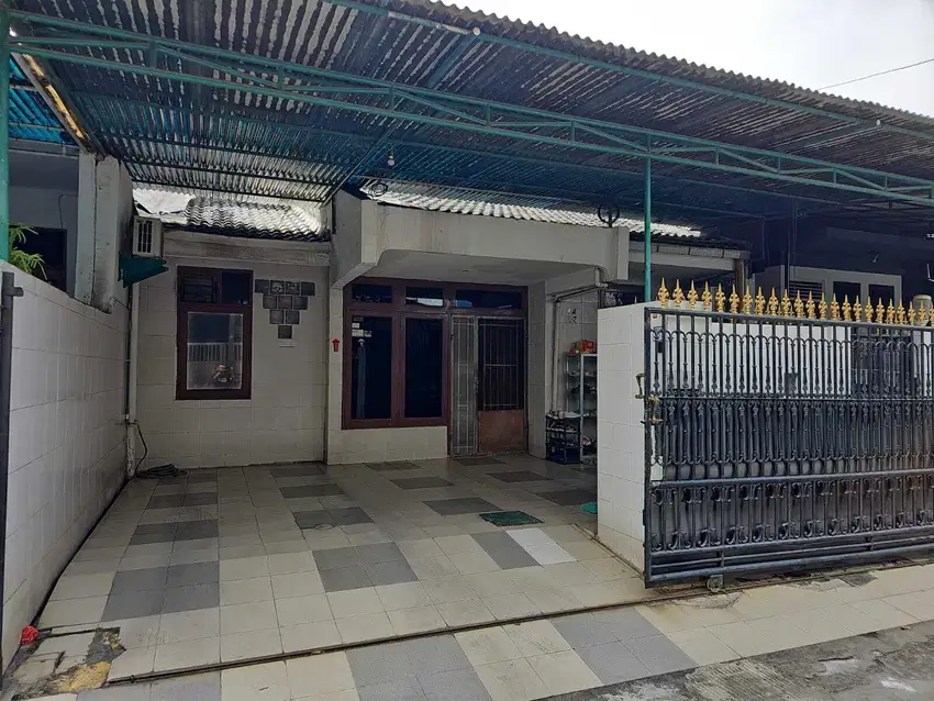 Rumah Sunter Hijau 8x16m2. Good Deal !