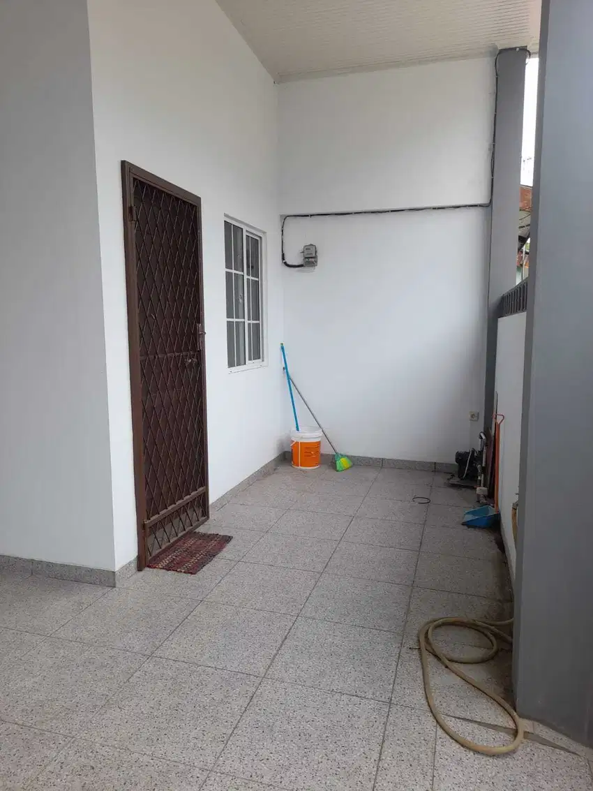 Dijual rumah bangunan baru siaphuni di Harapan Indah 1 Bekasi