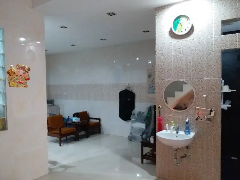 Rumah 3 Lt Taman Palem Lestari ( uk 6 x 15m)