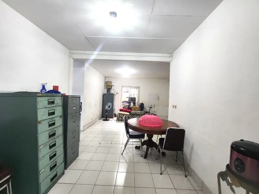 Sewa Rumah TSS Jembatan 5 Tambora jakarta Barat
