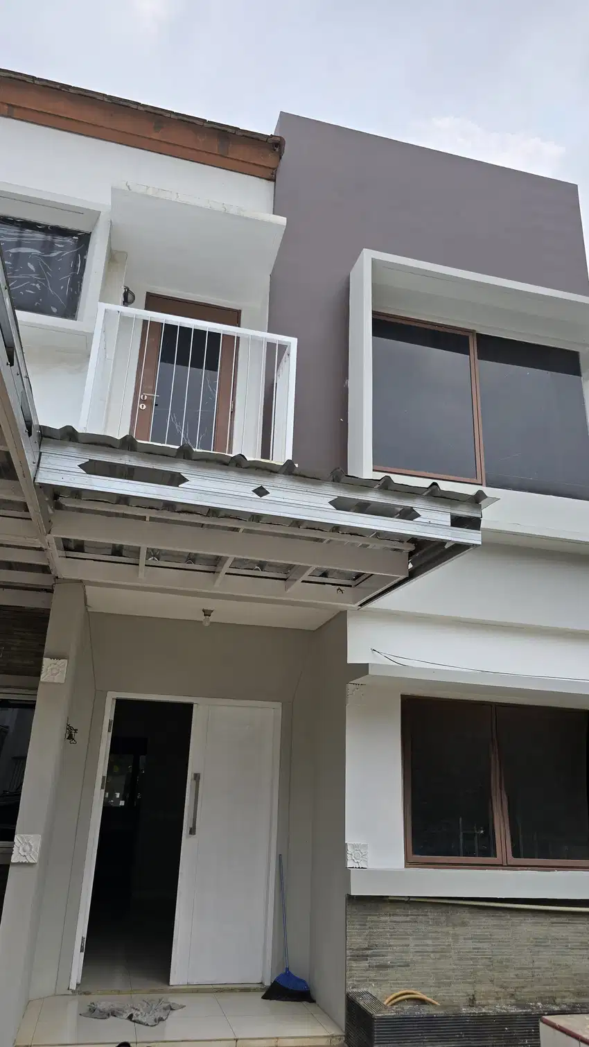 Rumah 2 Lantai Siap Huni di Cluster Cassia, JGC, Cakung, Jakarta Timur