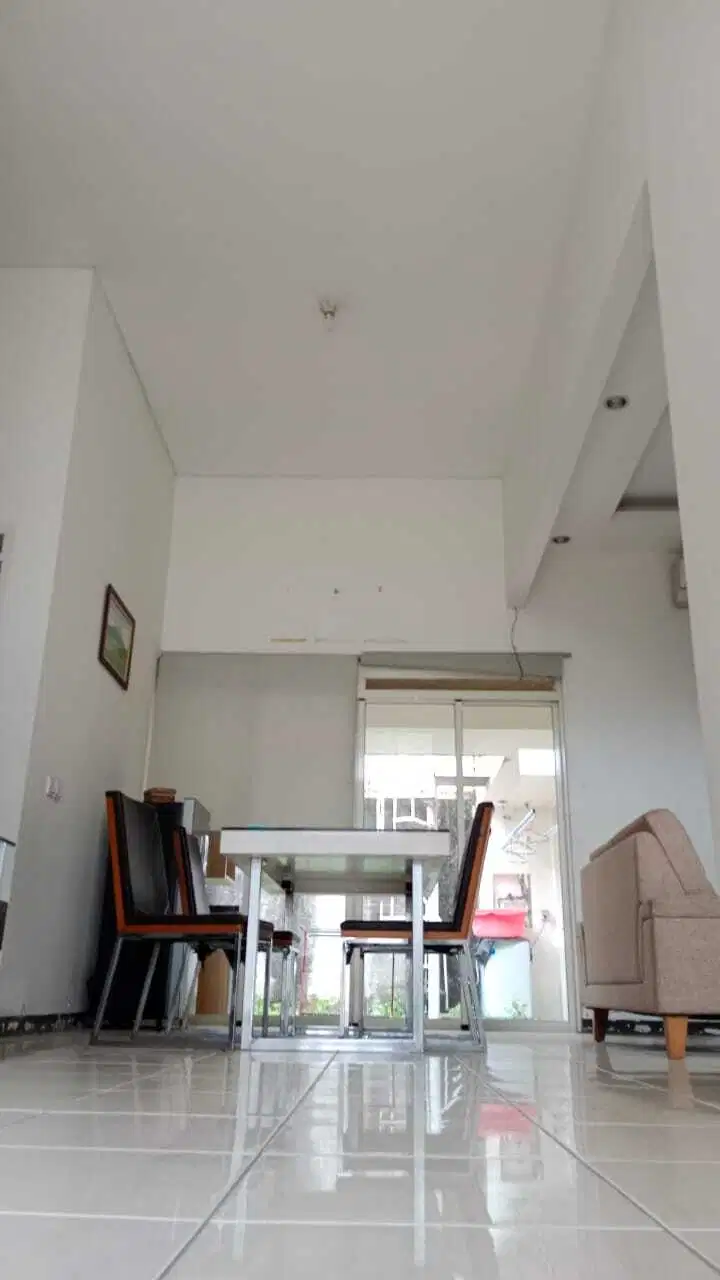 Dijual Rumah Minimalis Elegan di Kota Baru Parahyangan Bandung Barat