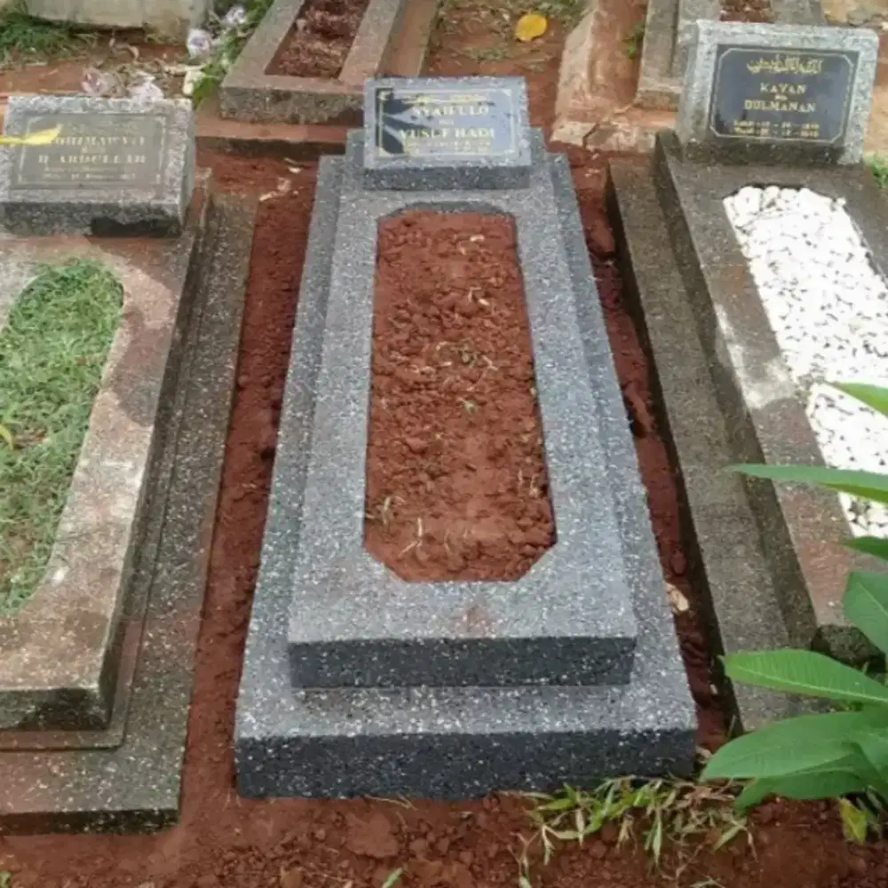 Batu nisan makam